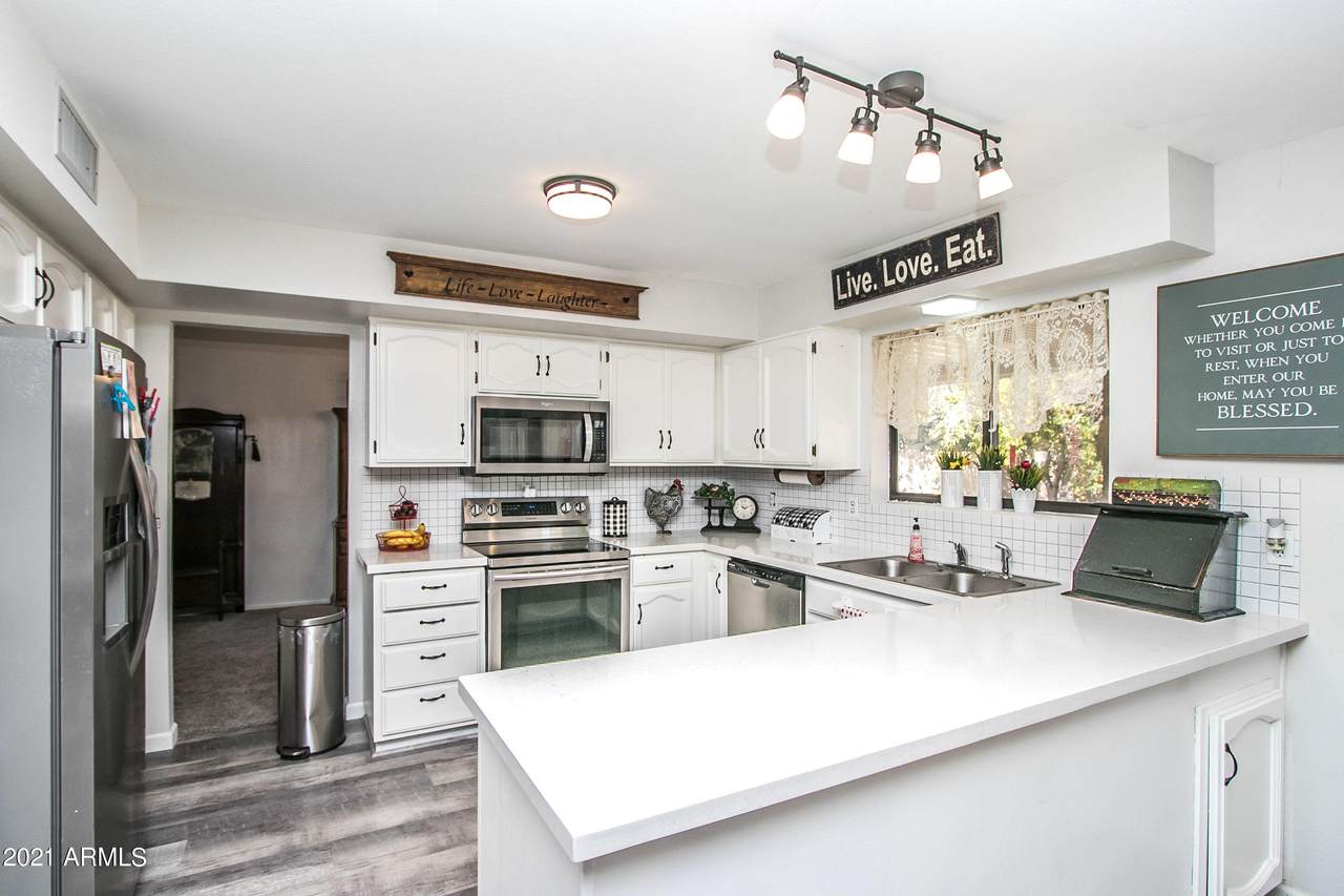 2248 Kenwood Street - Photo 1