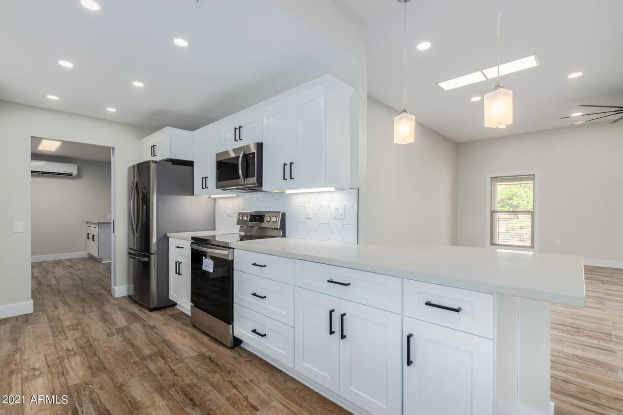 11013 Granada Drive - Photo 1