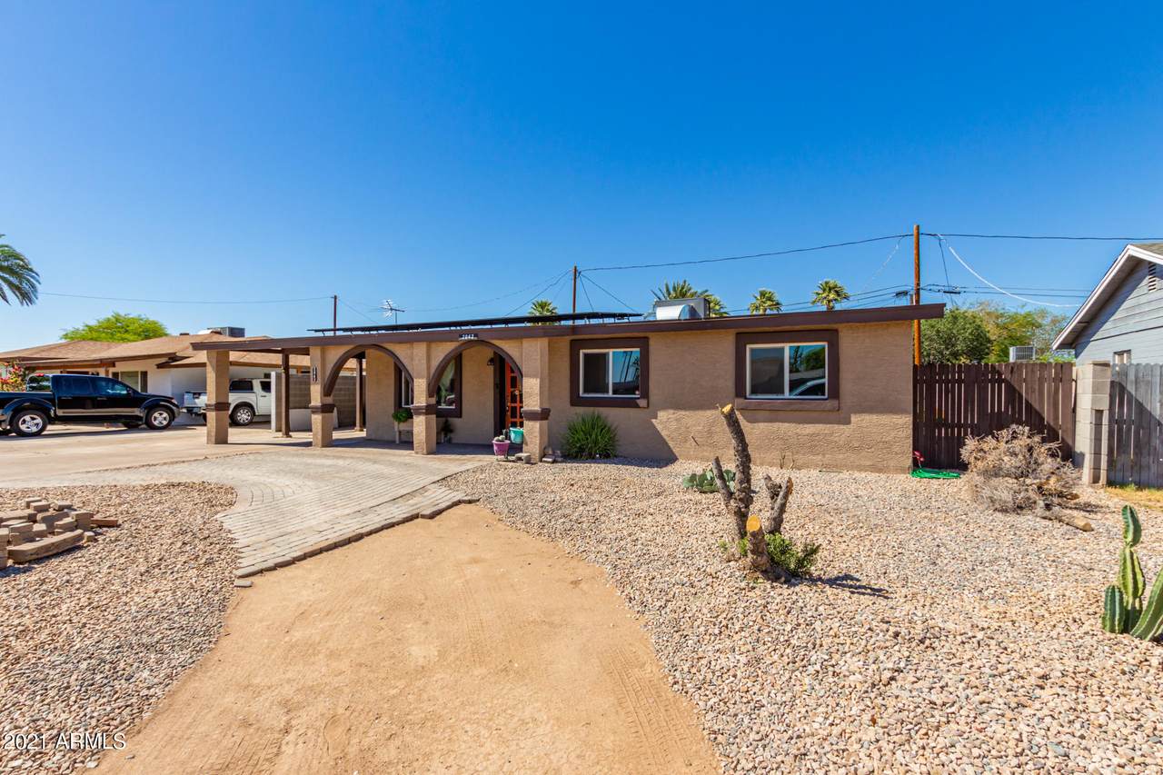 2042 Colter Street - Photo 1