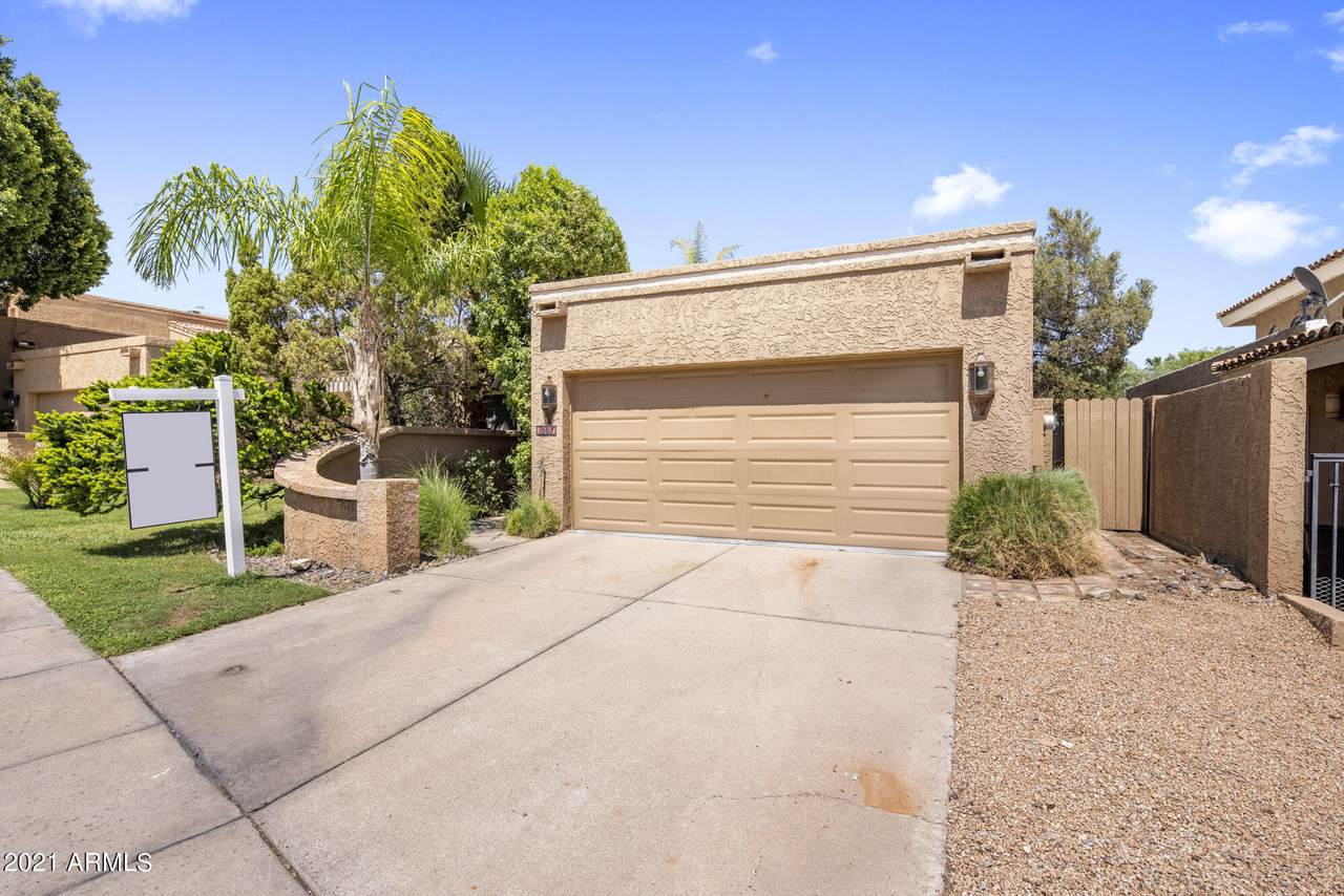 10617 9th Street - Photo 1