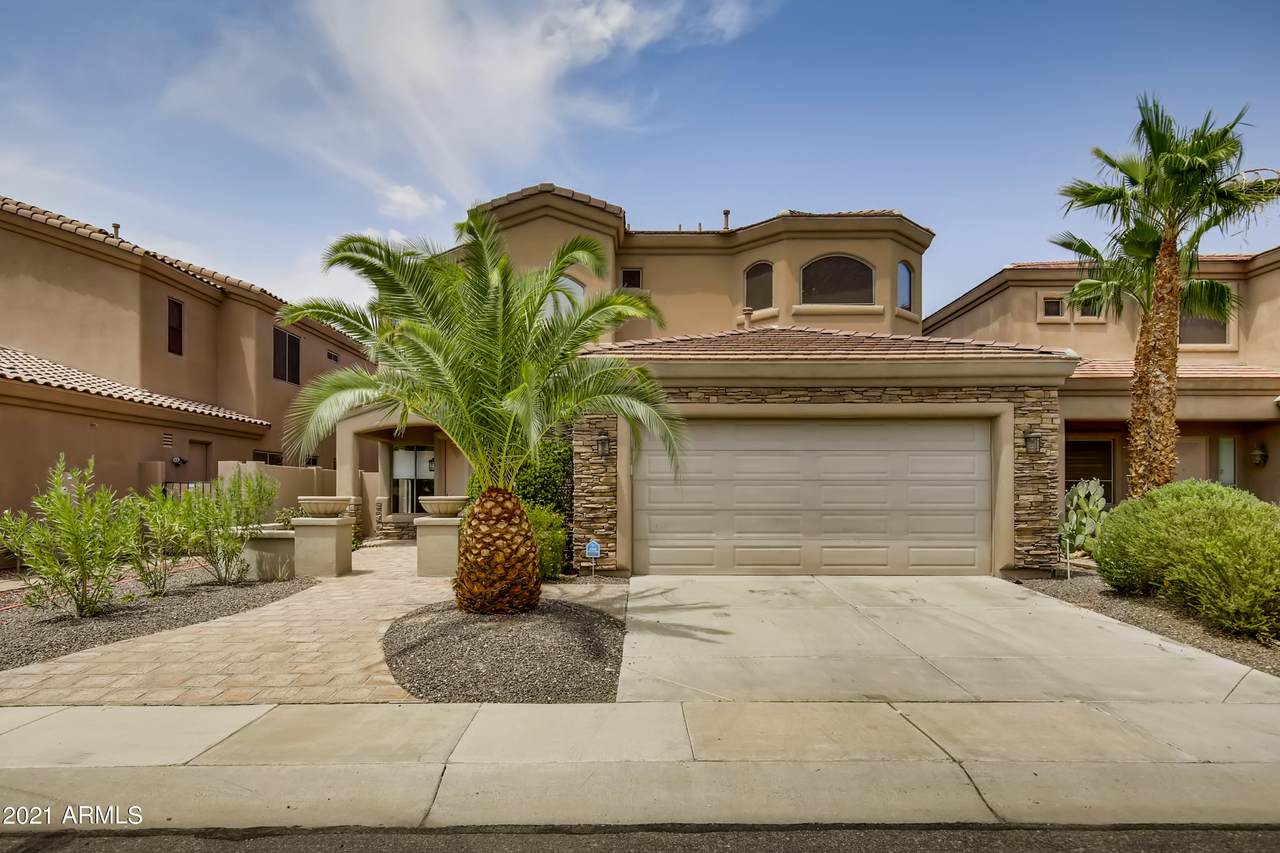 3320 Briarwood Terrace - Photo 1