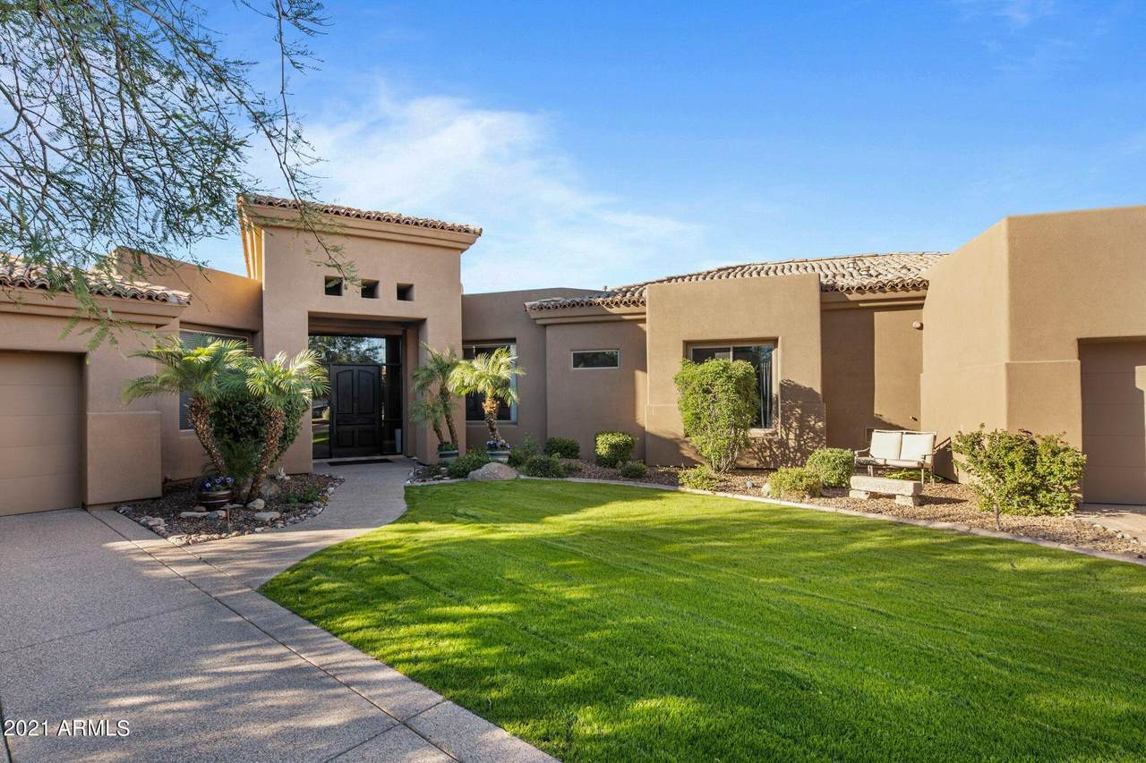 12020 Yucca Street - Photo 1