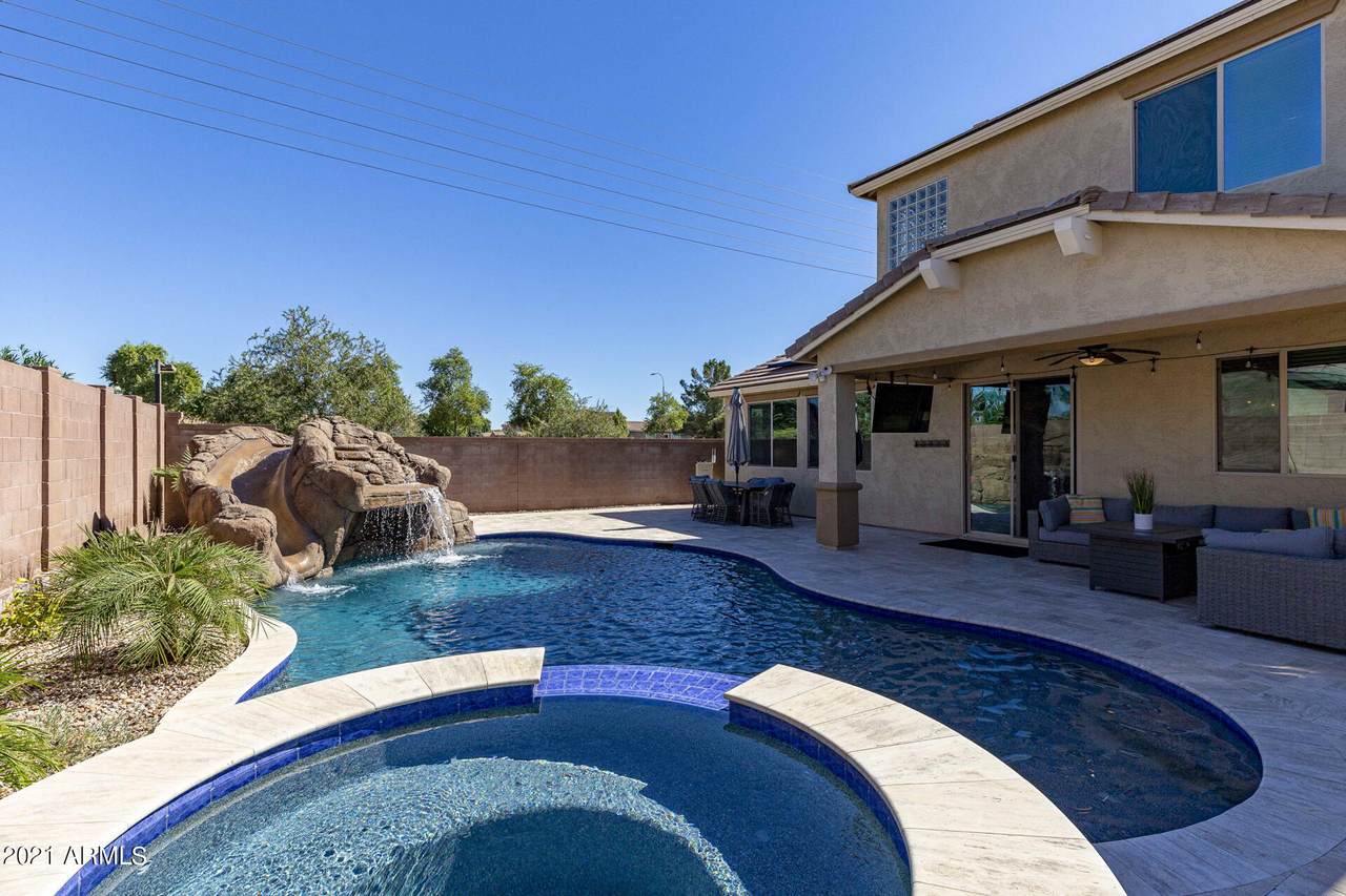 292 Tonto Place - Photo 1