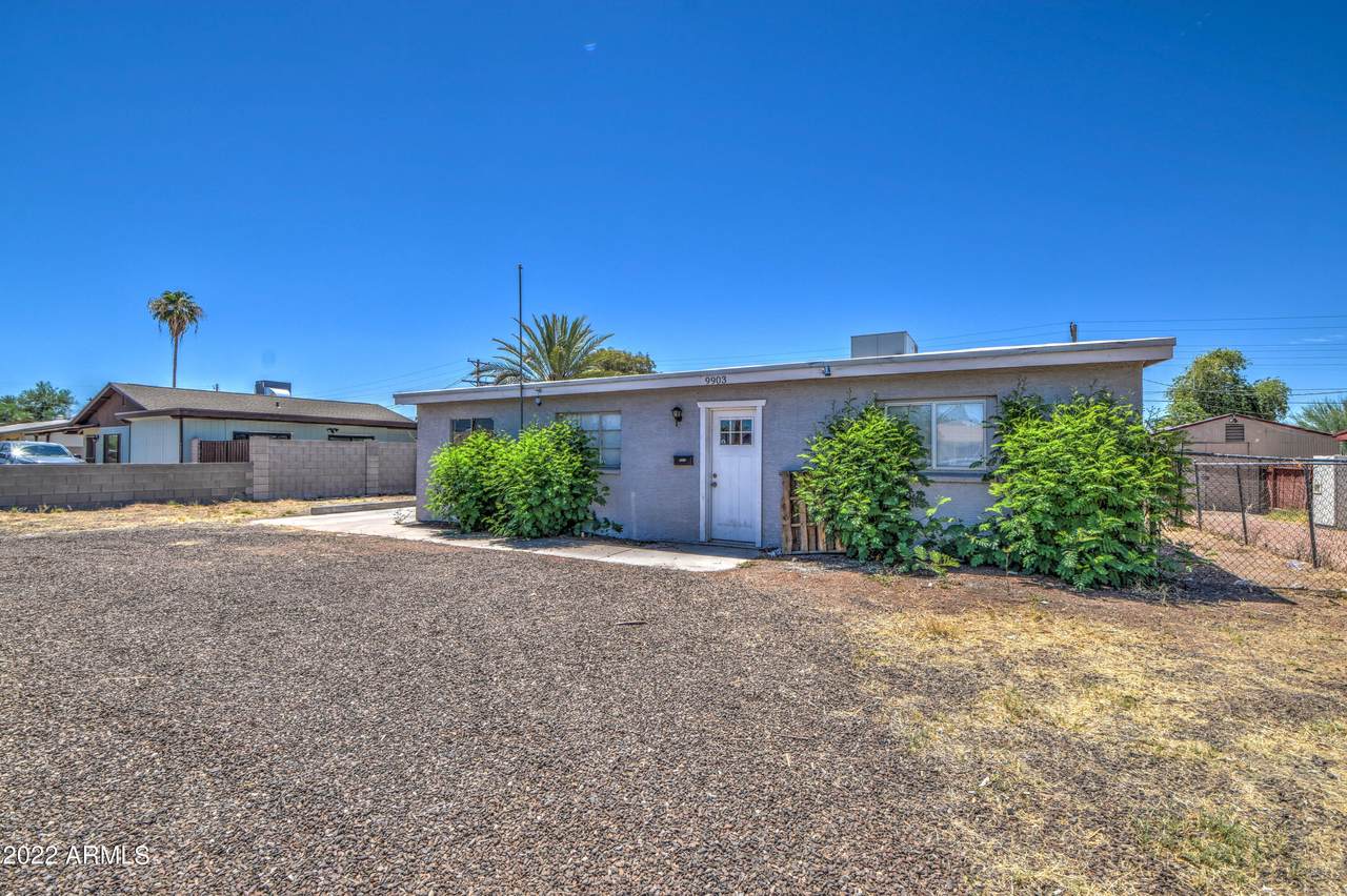 9903 University Drive - Photo 1