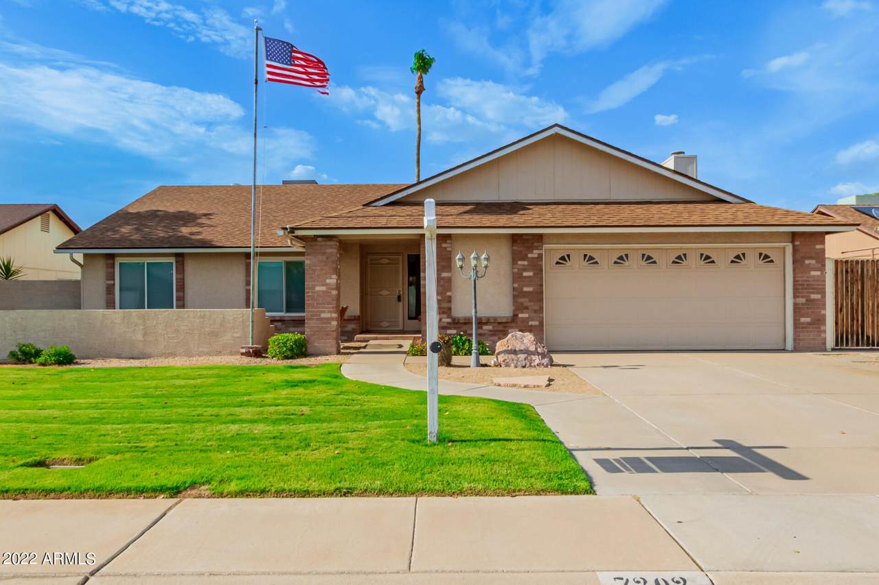 7202 Cherry Hills Drive - Photo 1