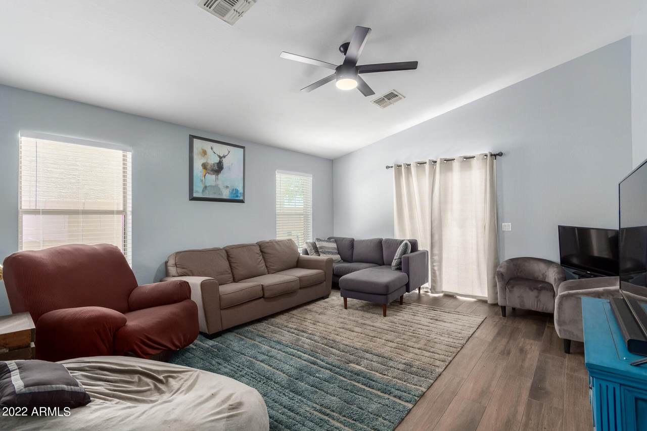 10743 Coolidge Street - Photo 1
