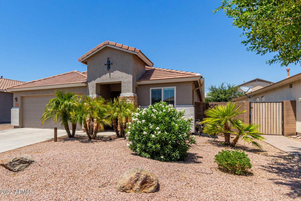 424 Holstein Trail - Photo 1