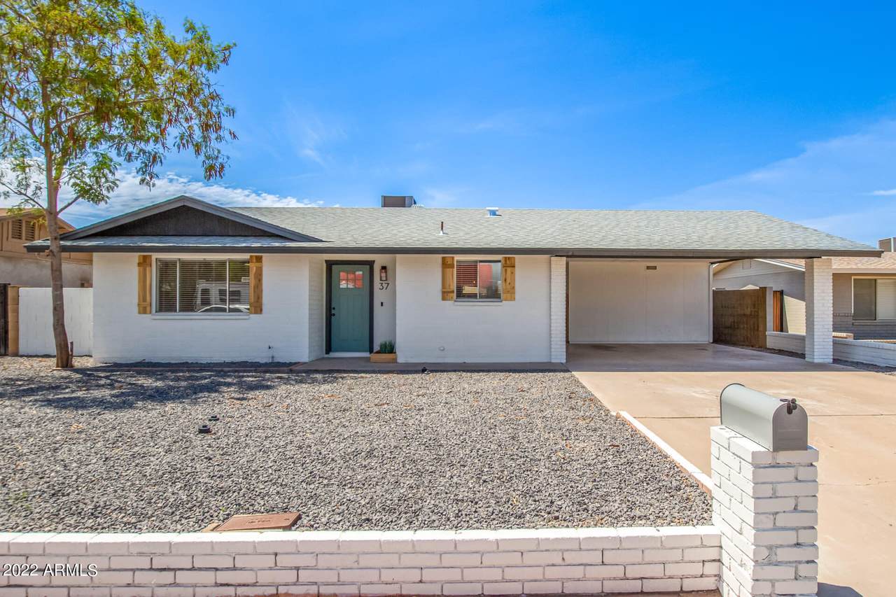 37 Hoover Avenue - Photo 1