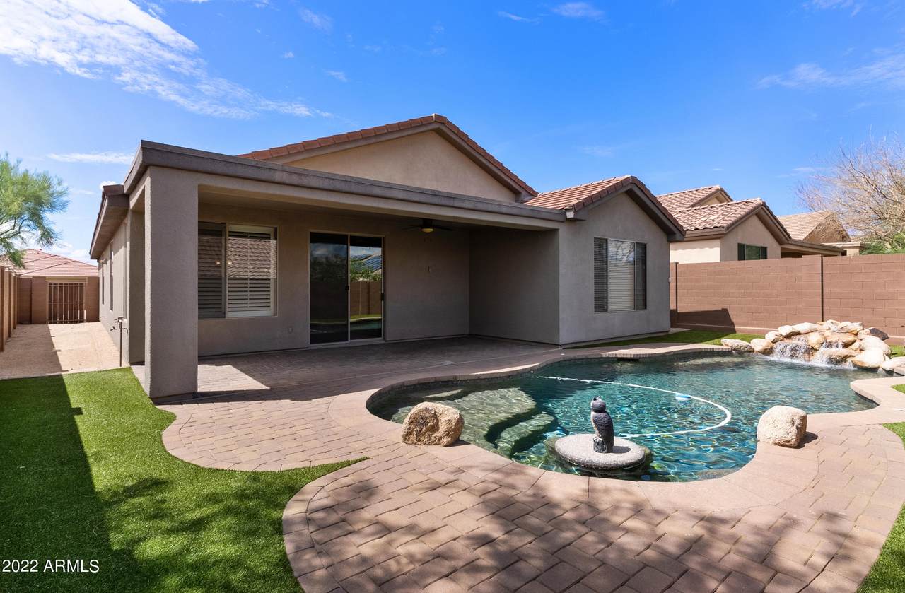 41017 Prestancia Drive - Photo 1