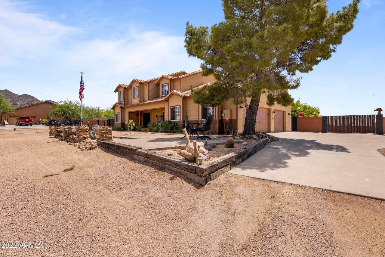 5271 Shiprock Street - Photo 1