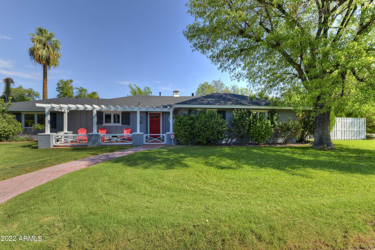 32 Myrtle Avenue - Photo 1