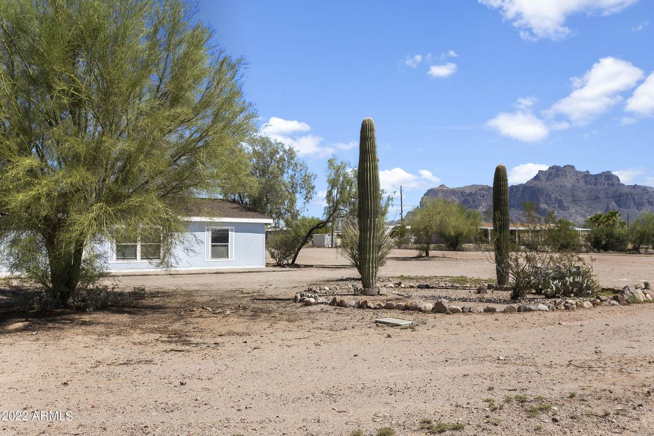 1012 Junction Street - Photo 1