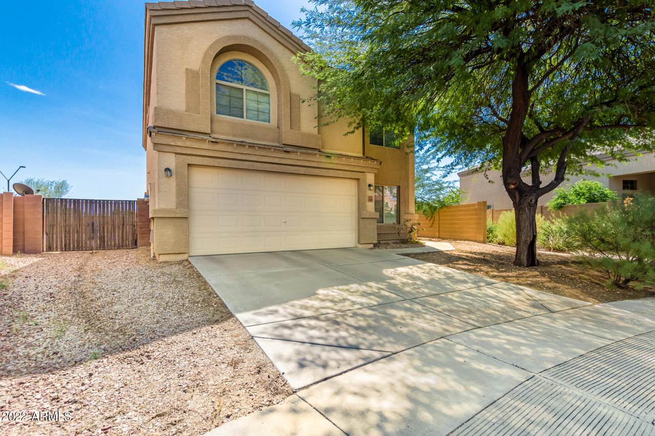 21661 Cocopah Street - Photo 1