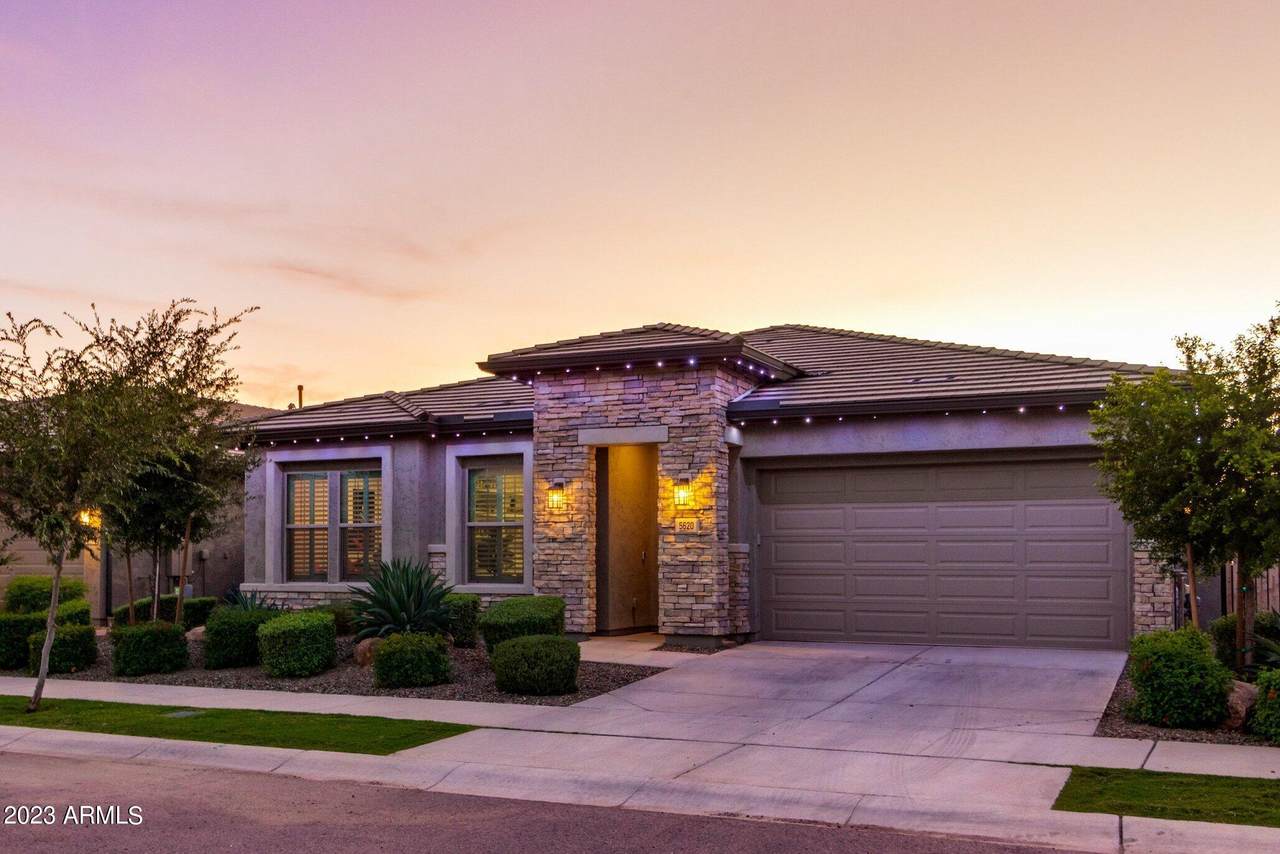 5620 Coyote Canyon - Photo 1
