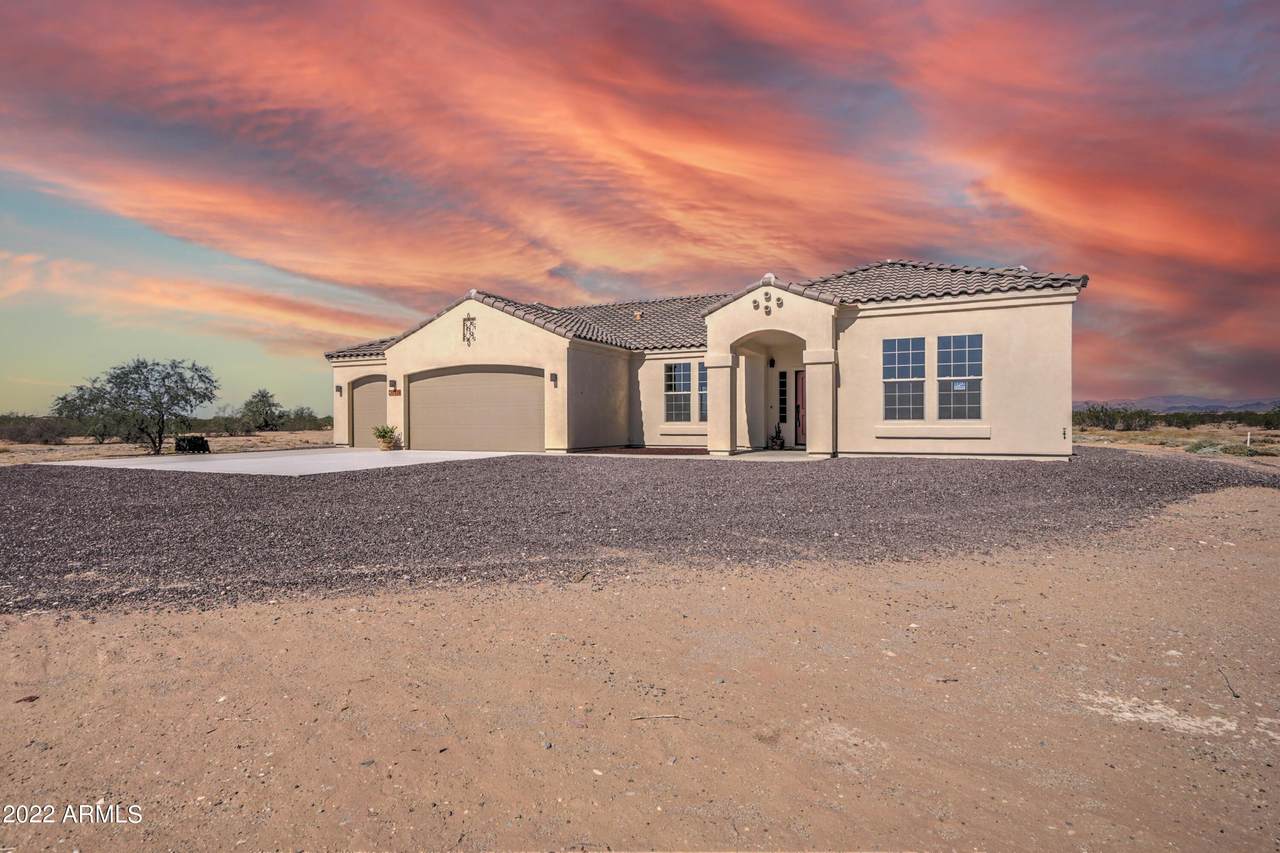 17520 Peak View Road - Photo 1