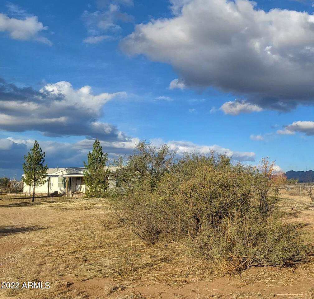 10489 Running Coyote Trail - Photo 1