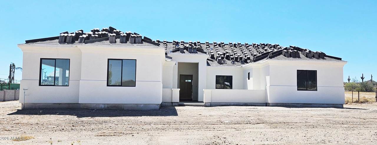 3785 Silverdale Road - Photo 1