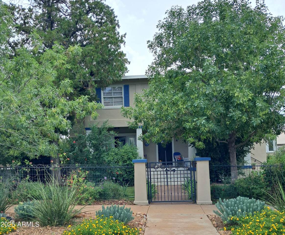 312 Vista Street - Photo 1