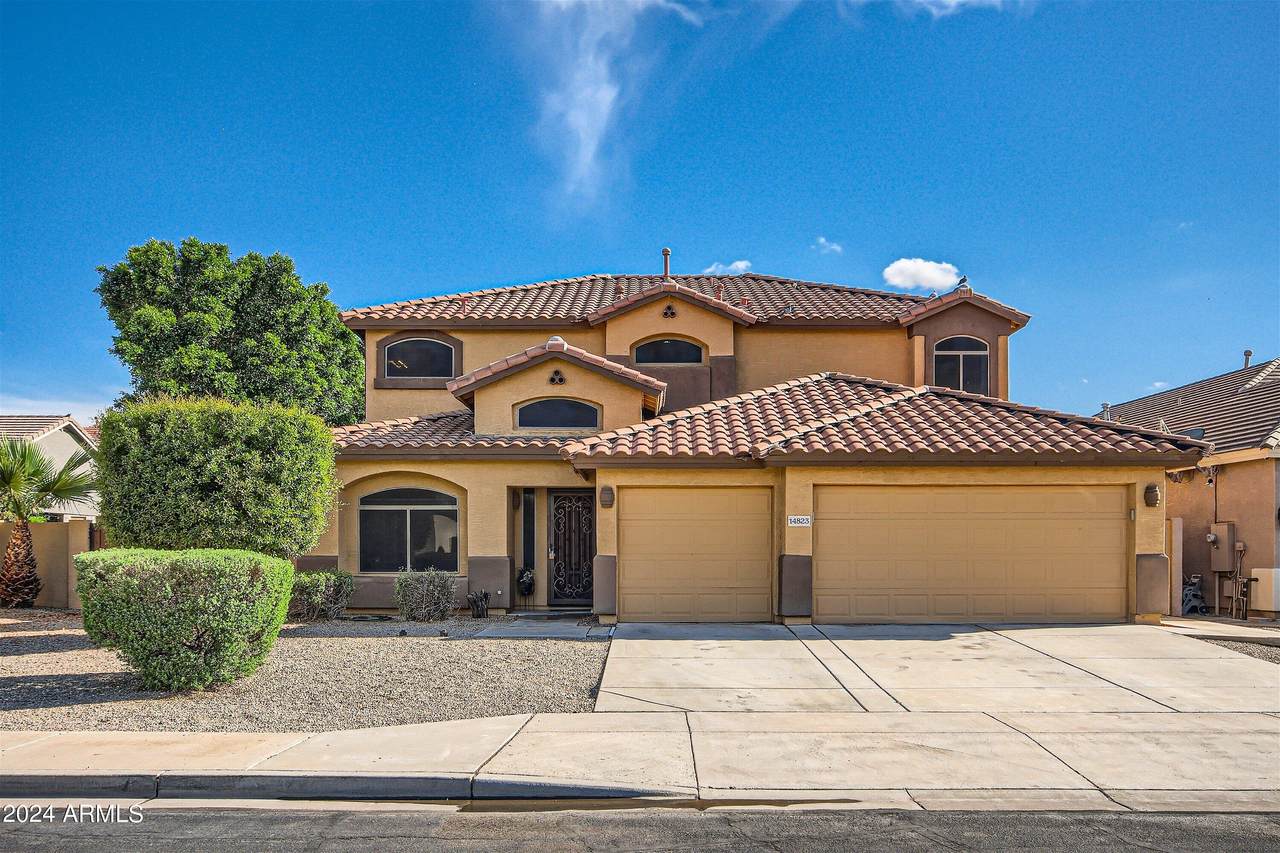 14823 Edgemont Avenue - Photo 1