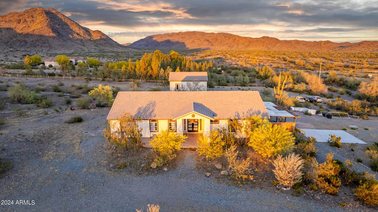 14103 44TH Avenue - Photo 1