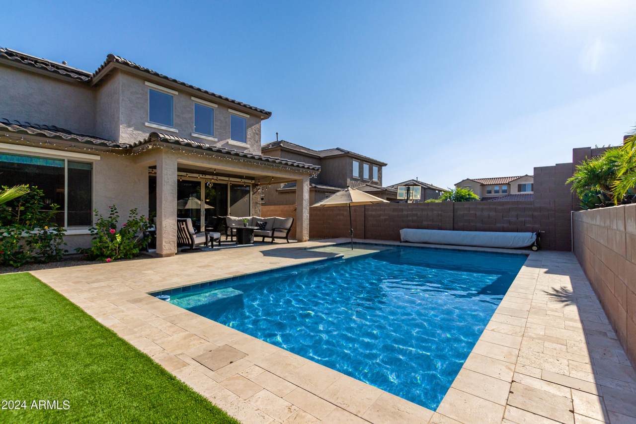 7114 Jasmine Trail - Photo 1