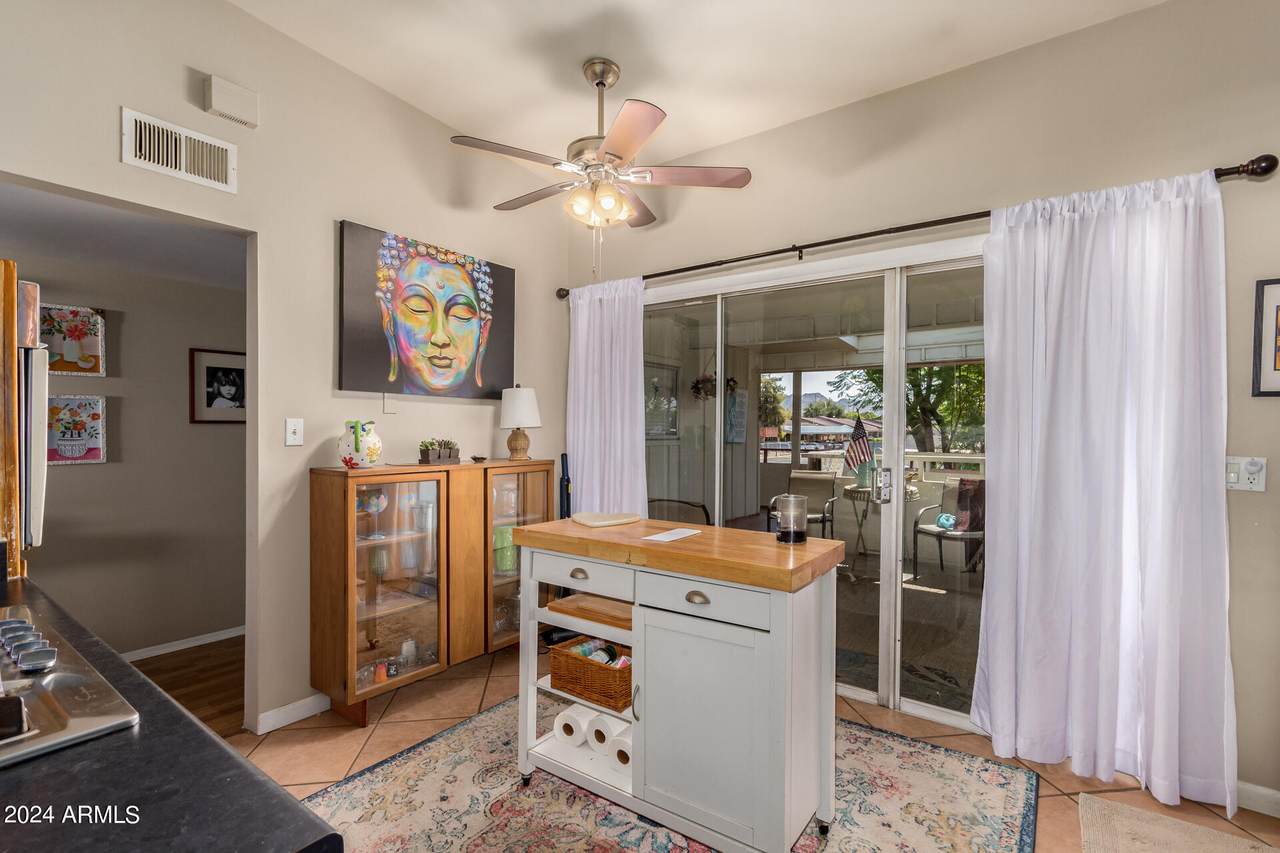 1030 Bethany Home Road - Photo 1