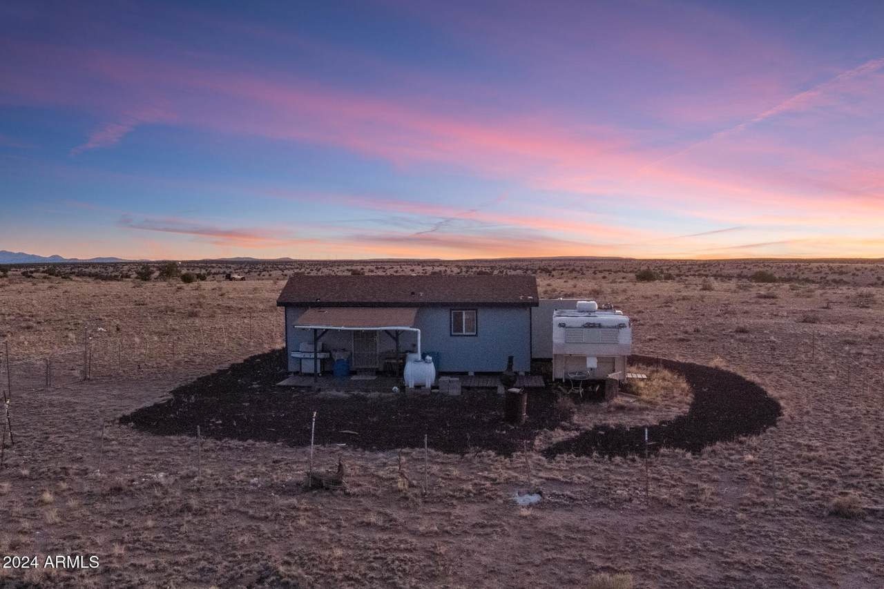 8509 Thunder Valley Road - Photo 1