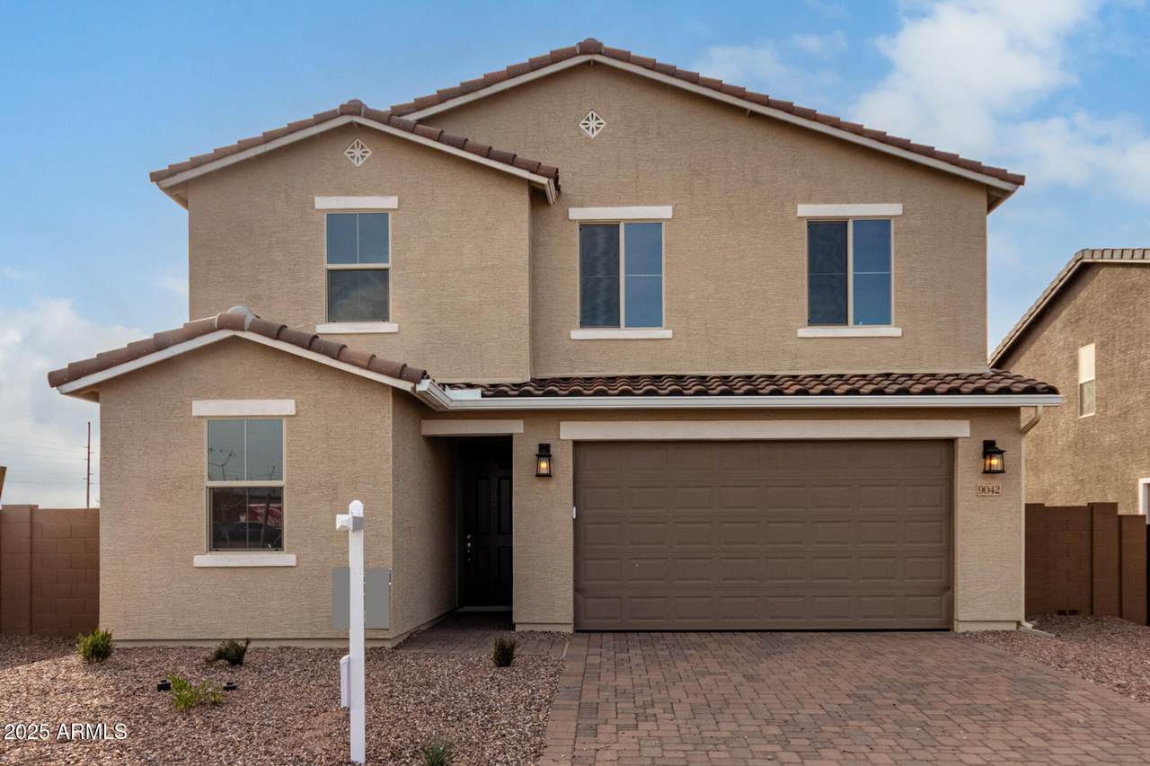 9042 116TH Lane - Photo 1