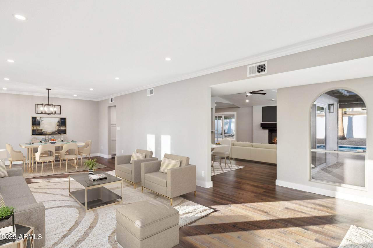 9412 33RD Way - Photo 1