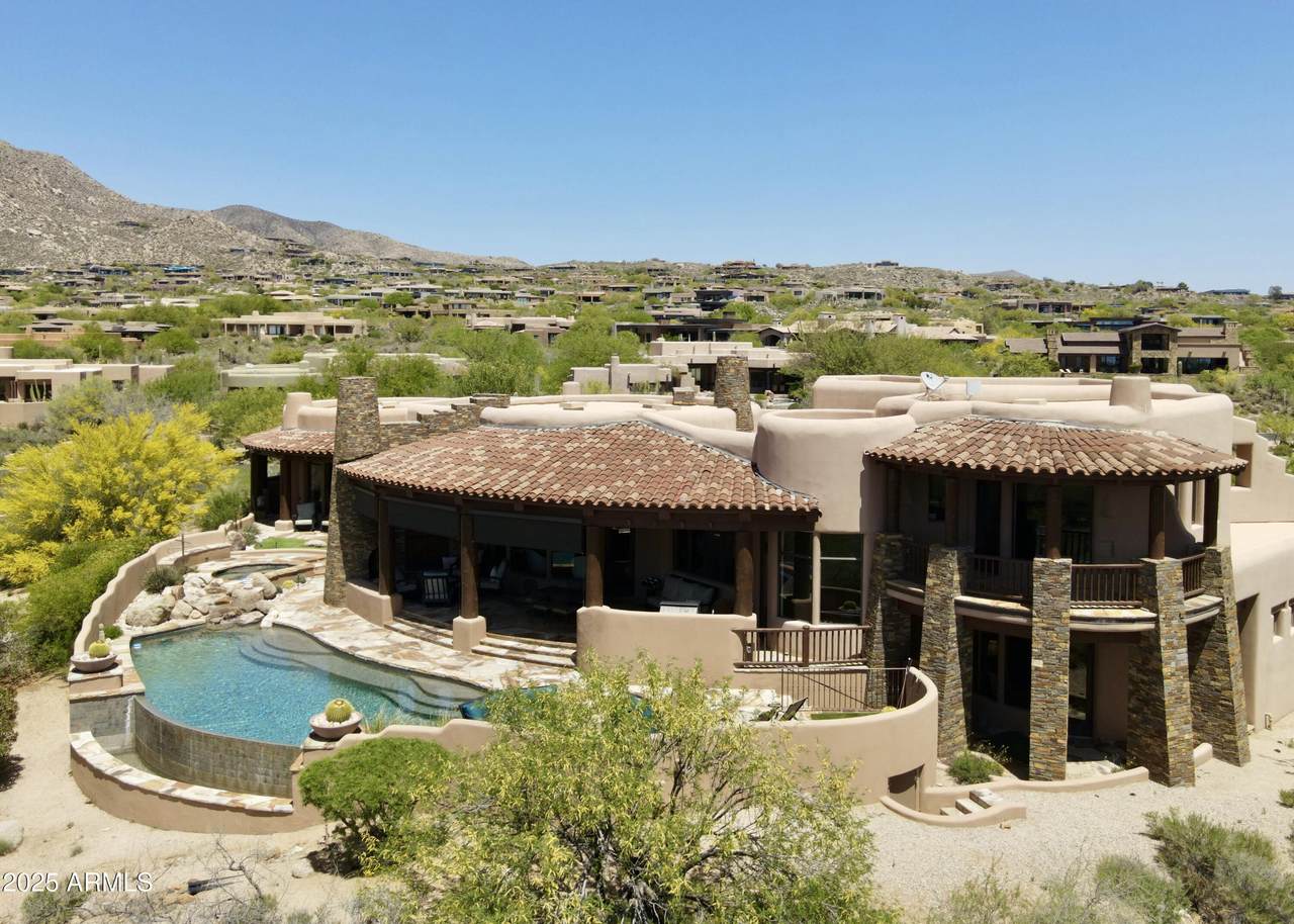 11105 Tamarisk Way - Photo 1