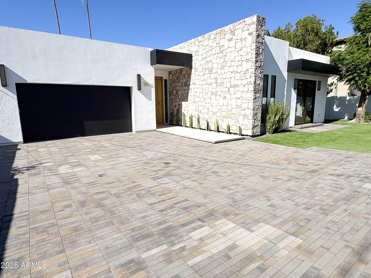 3106 Valencia Lane - Photo 1