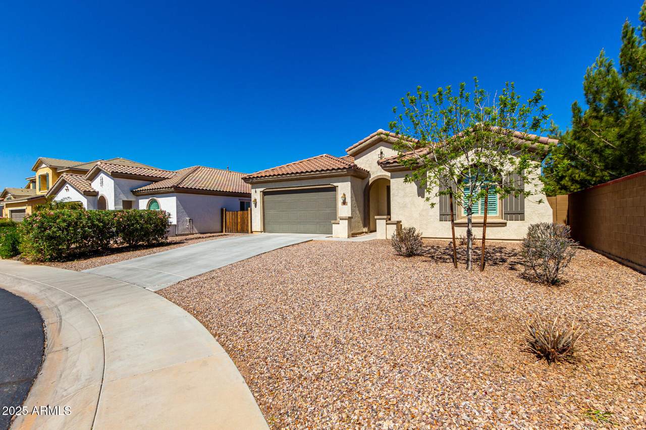 1980 Horseshoe Drive - Photo 1