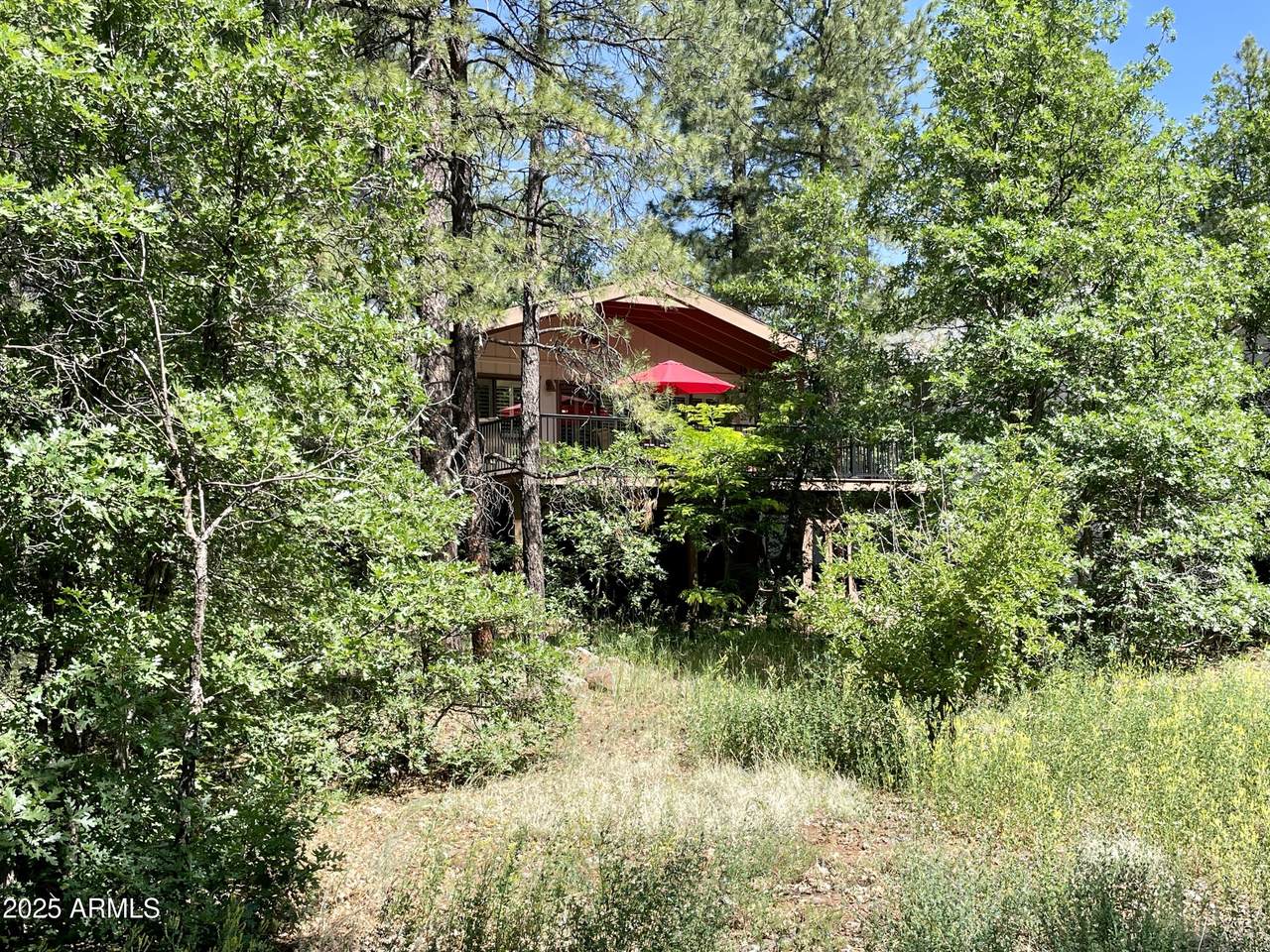 315 Sandia Circle - Photo 1