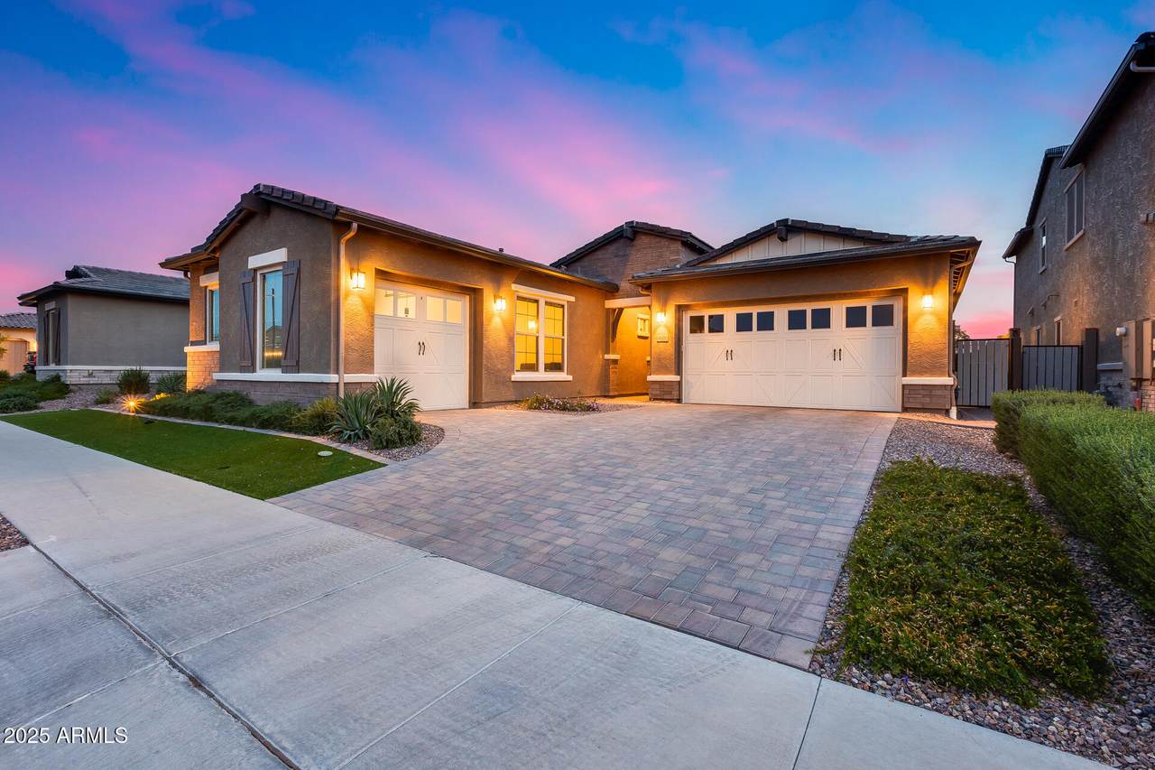 4606 Ferric - Photo 1