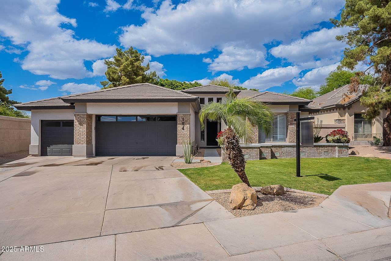 194 Sunburst Lane - Photo 1