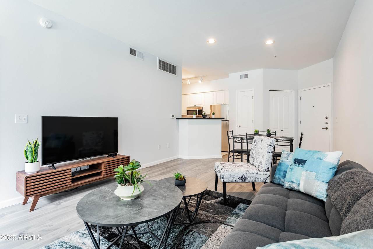 1701 Colter Street - Photo 1