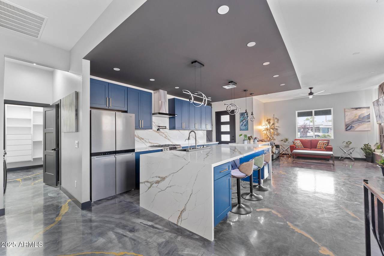 1211 Hayward Avenue - Photo 1
