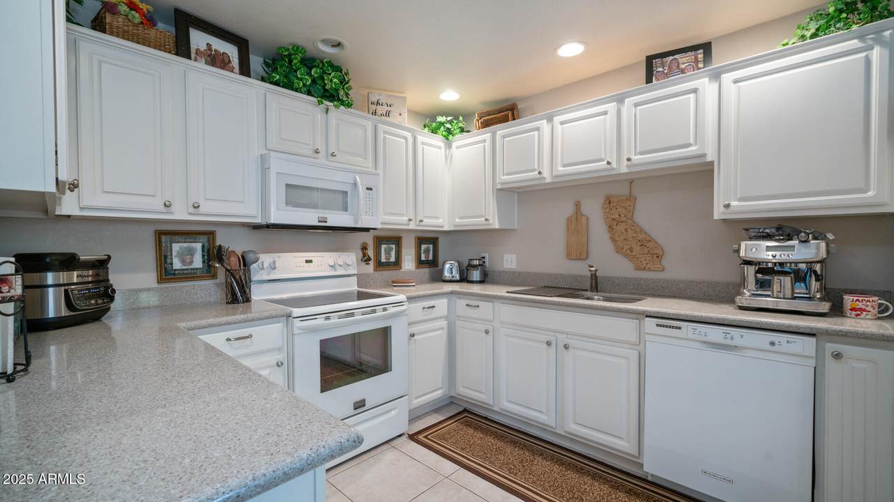 15252 100TH Street - Photo 1