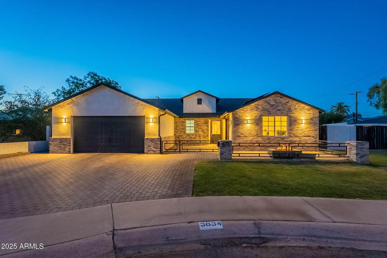 3834 Clarendon Avenue - Photo 1