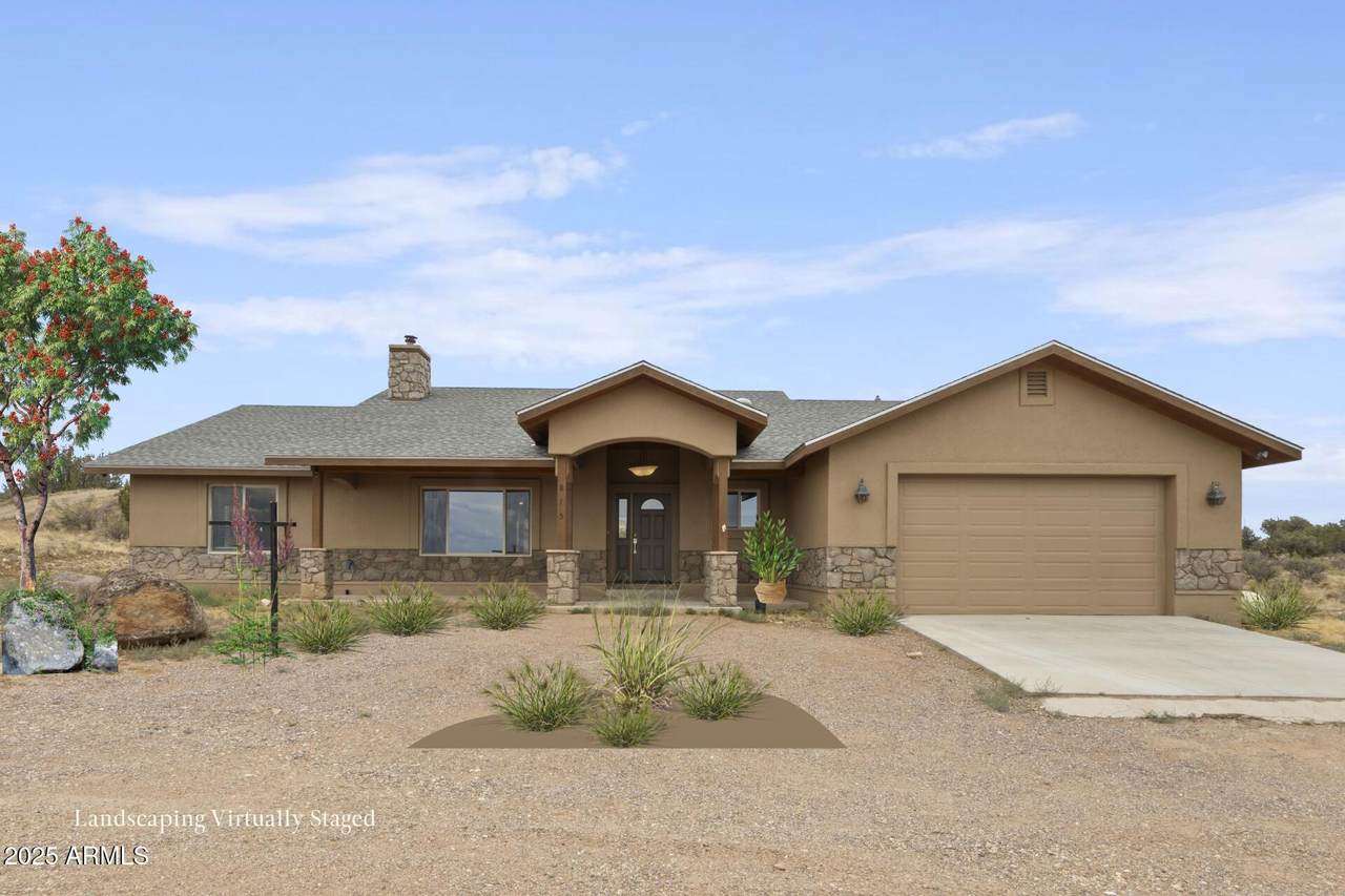 815 Paniolo Way - Photo 1