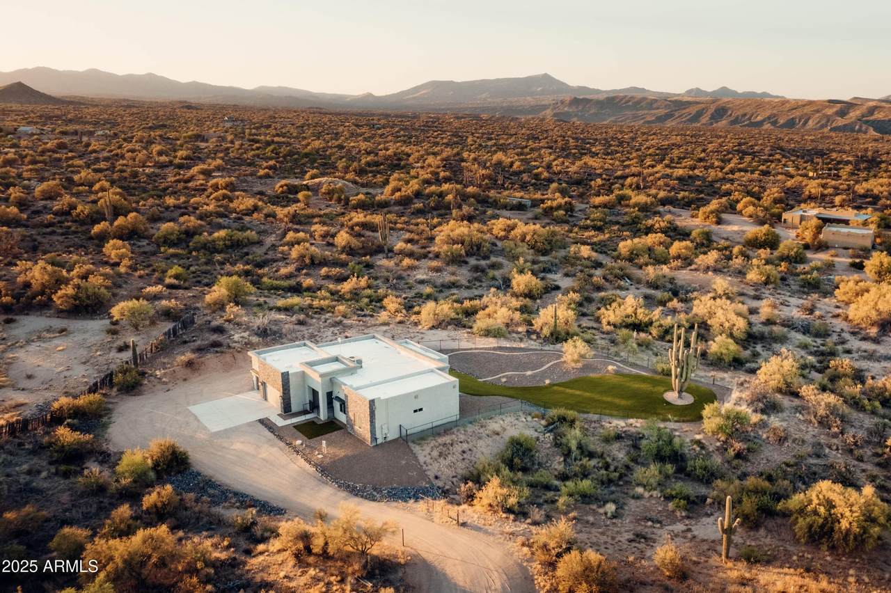 35130 141ST Place - Photo 1