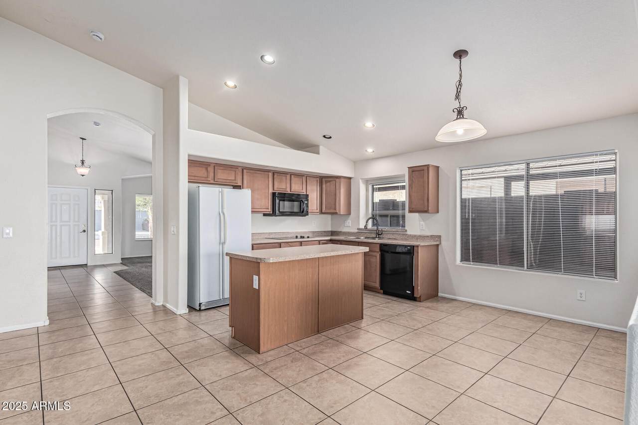16423 Monroe Street - Photo 1