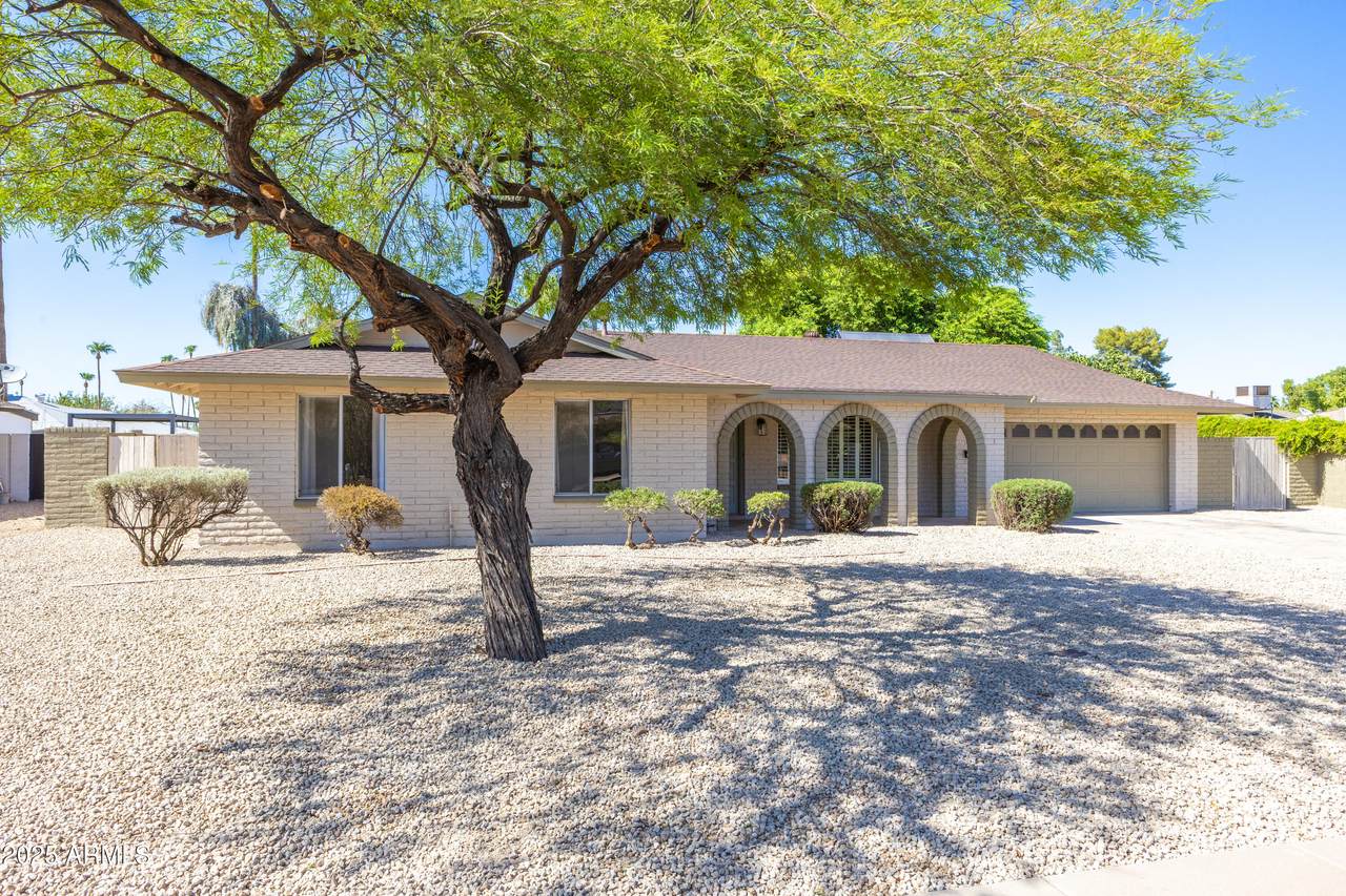3740 Mercer Lane - Photo 1