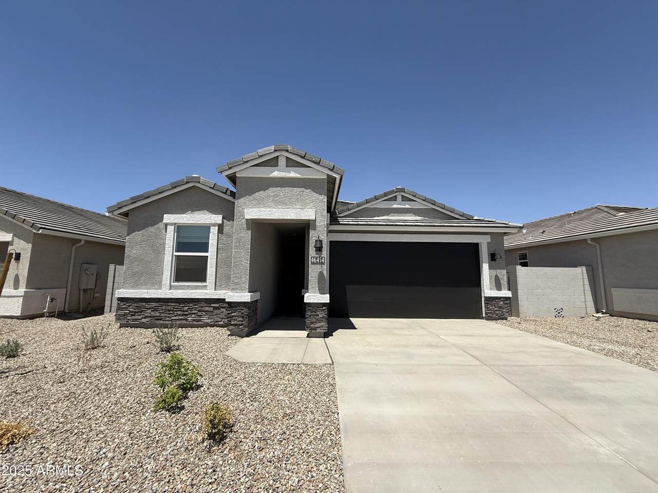 46454 Lander Lane - Photo 1