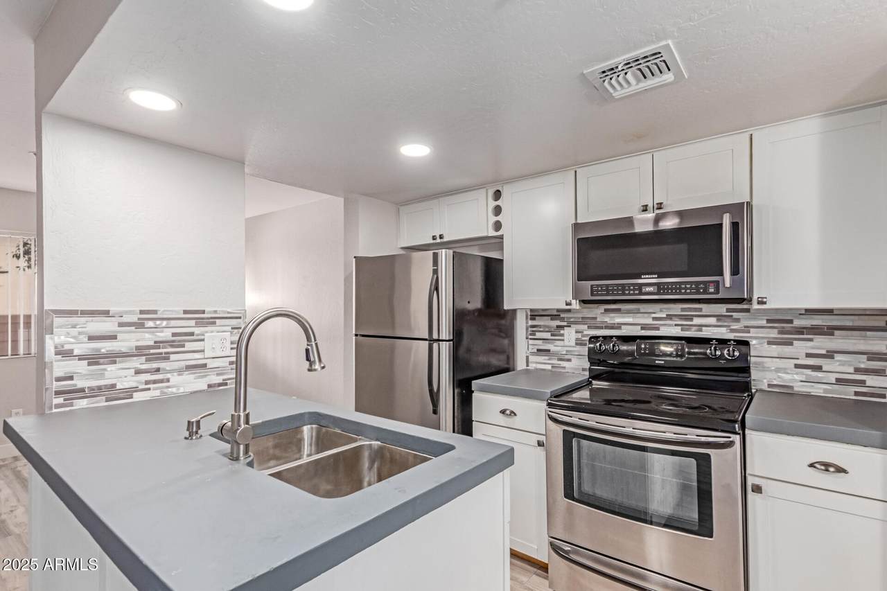 12123 Bell Road - Photo 1