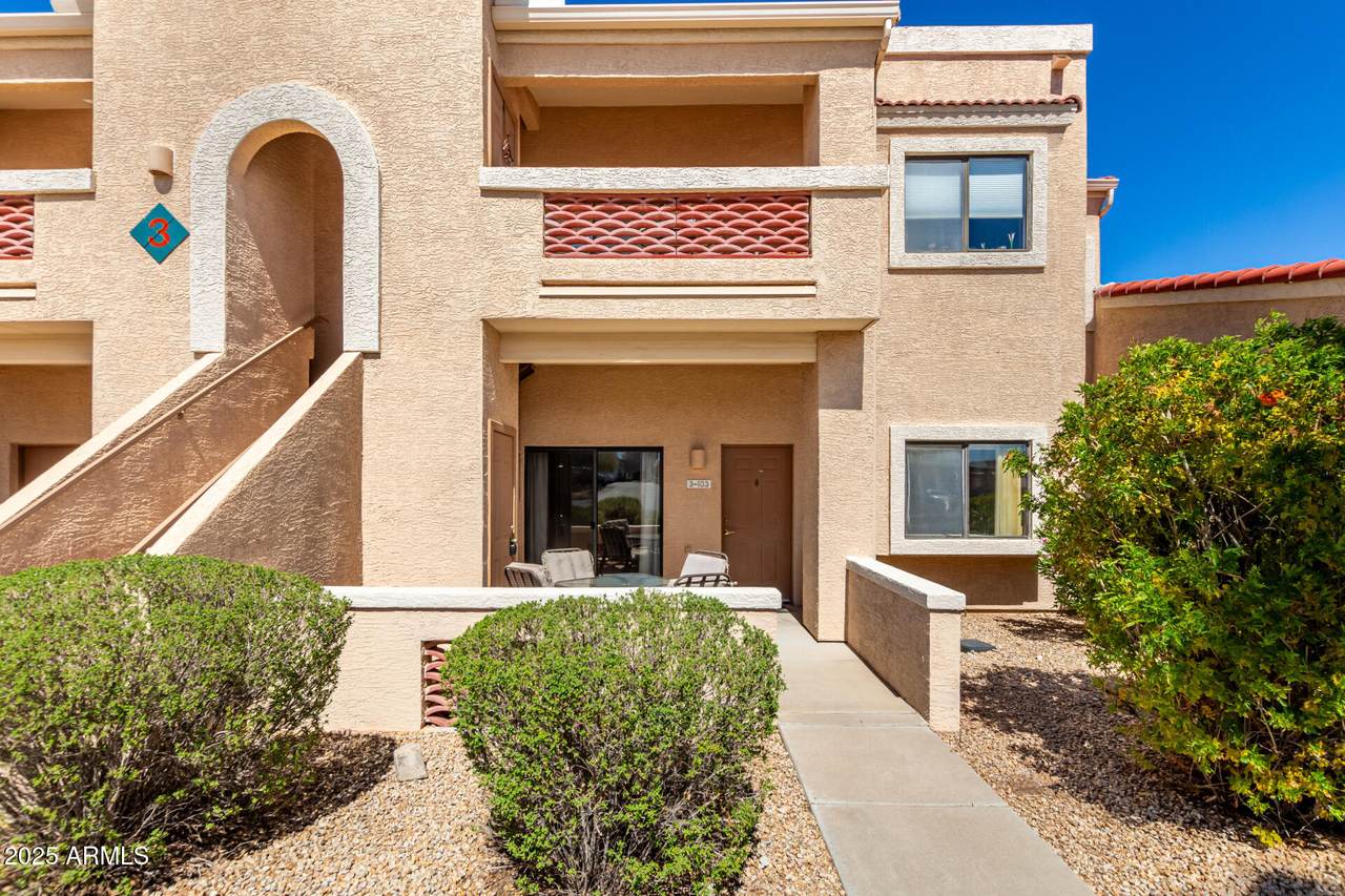 16354 Palisades Boulevard - Photo 1