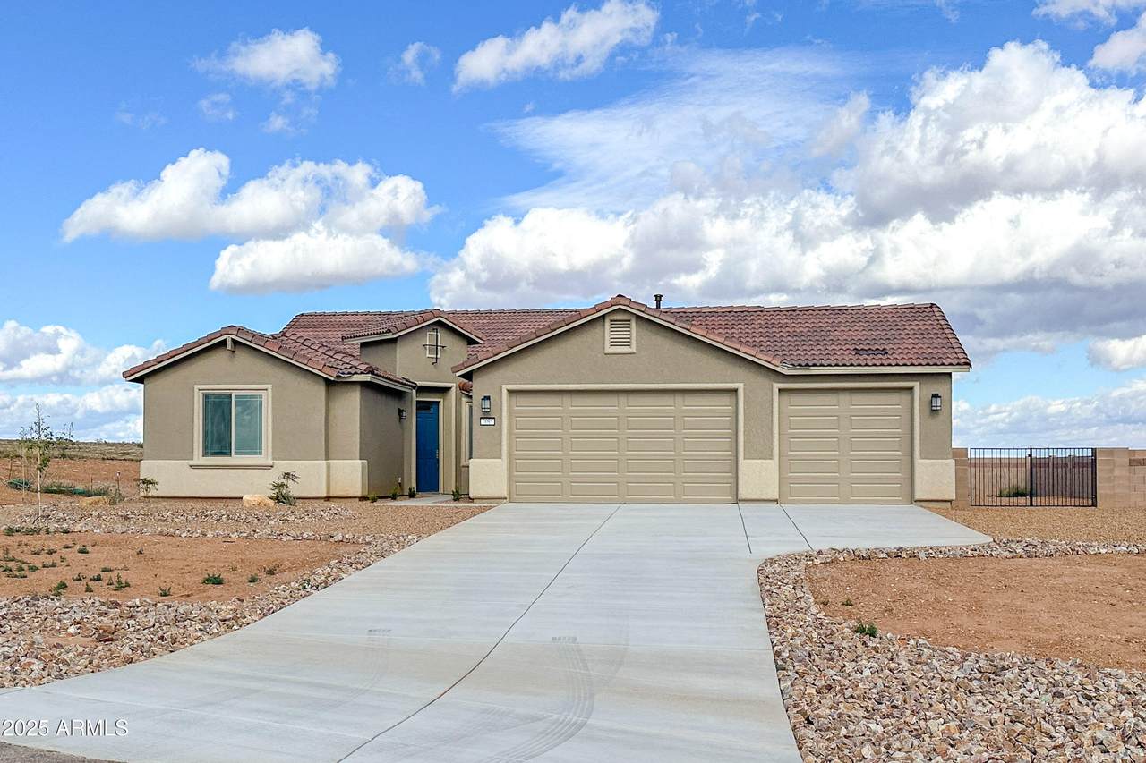 7095 Presidio Lane - Photo 1