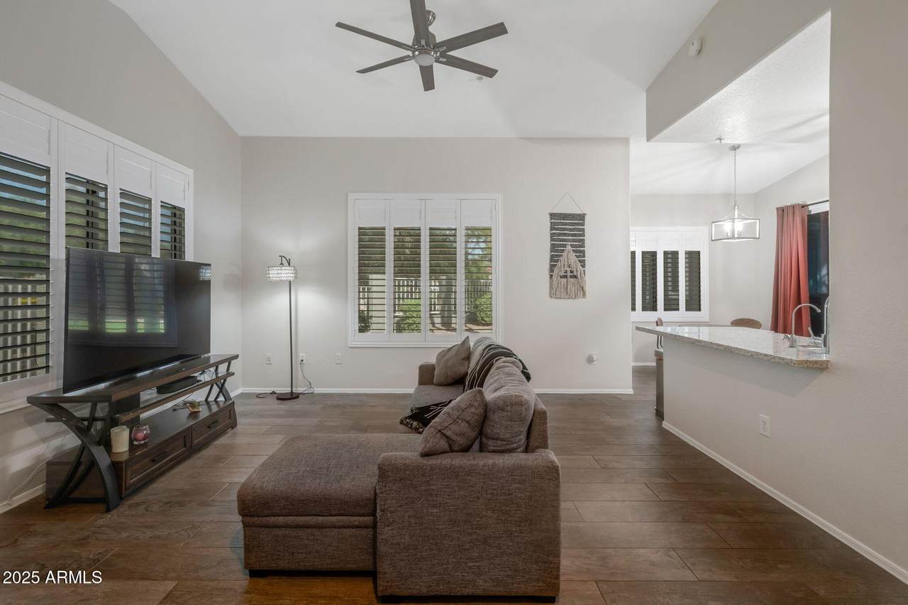 2929 Yorkshire Drive - Photo 1