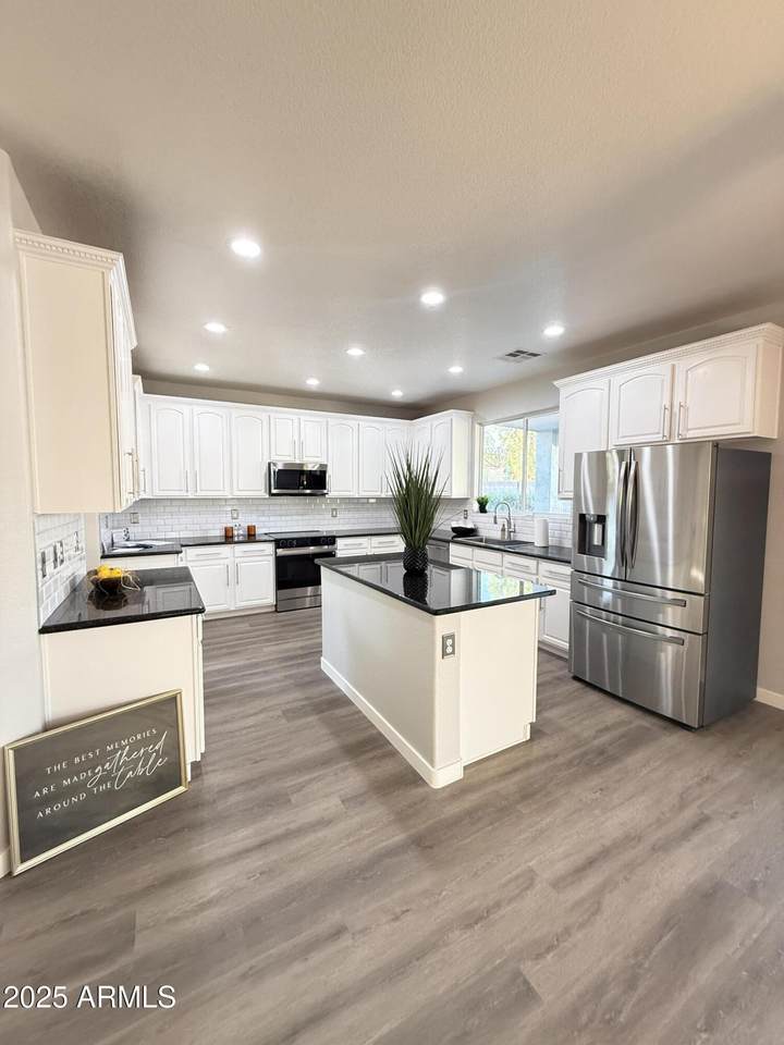 2972 South Butte Road - Photo 1