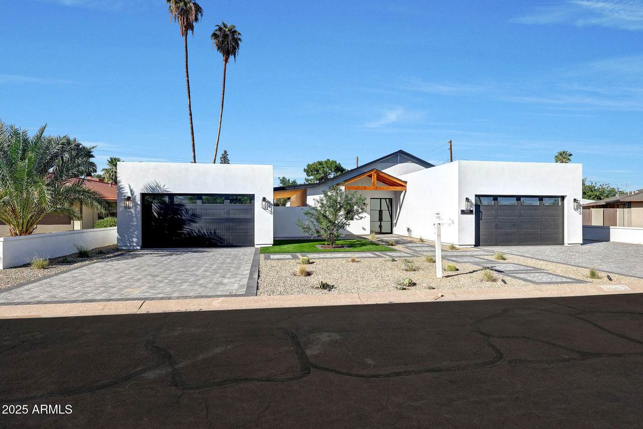 6050 Hollyhock Street - Photo 1